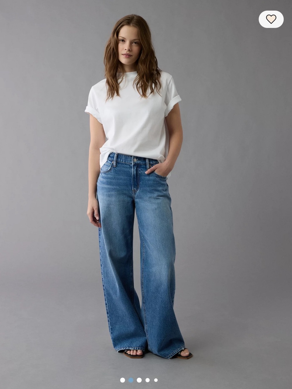 NWT American Eagle AE Dreamy Drape Strigid Low-Rise Ultra Wide-Leg Jean